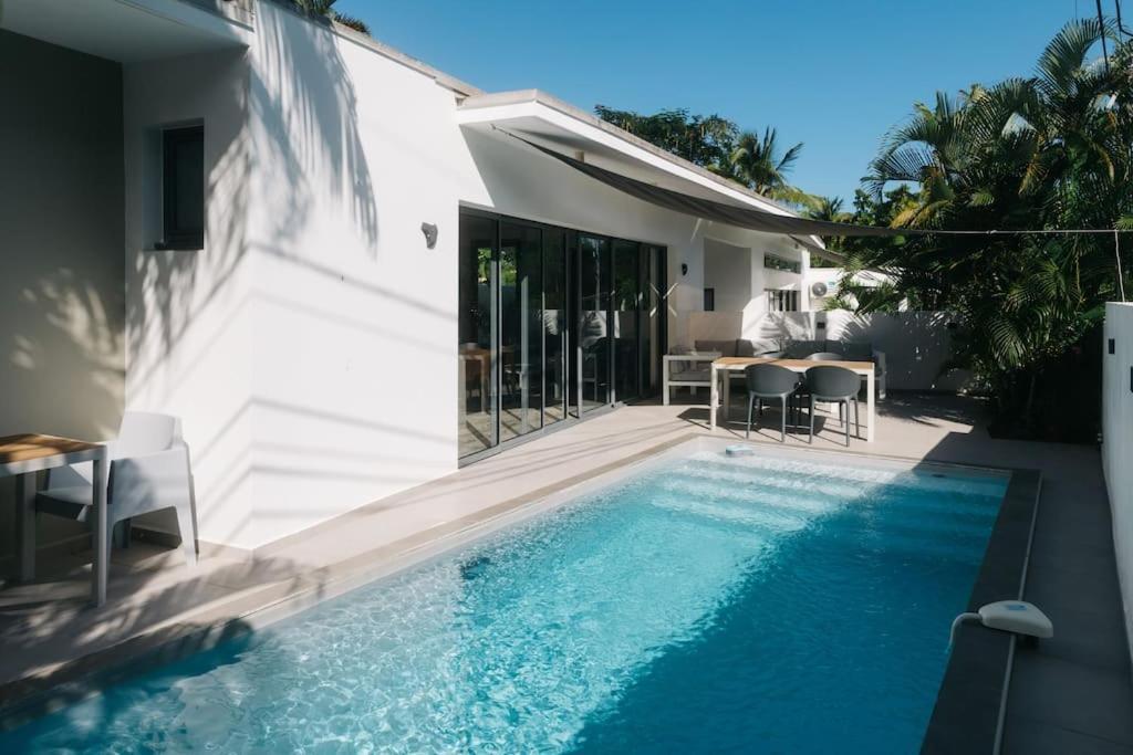 Palm Villas Sainte-Anne  Exterior photo